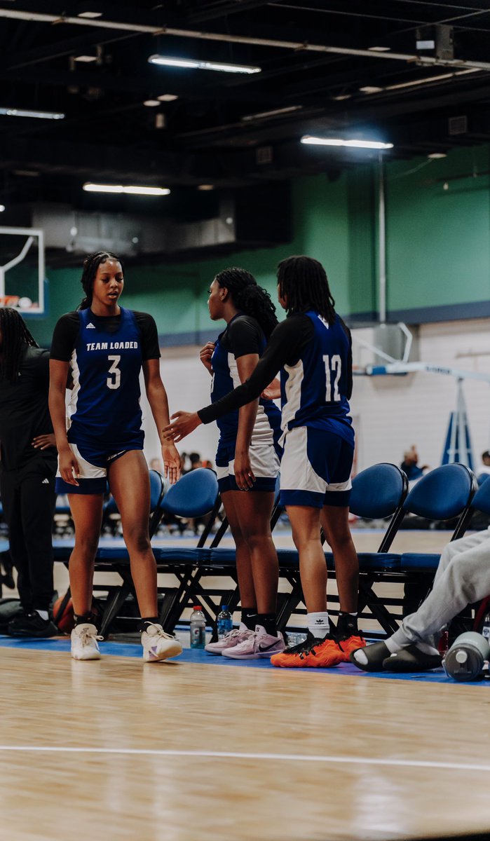 TeamLoadedNCgbb's tweet image. 𝐏𝐥𝐚𝐲𝐞𝐫: @ChloeCBball26 #3
𝐏𝐨𝐬𝐢𝐭𝐢𝐨𝐧: 𝘚𝘎
𝐇𝐞𝐢𝐠𝐡𝐭/𝐖𝐞𝐢𝐠𝐡𝐭: 6’1” / 158 𝘭𝘣𝘴
𝐒𝐜𝐡𝐨𝐨𝐥: 𝘚𝘰𝘶𝘵𝘩 𝘎𝘢𝘳𝘯𝘦𝘳 𝘏𝘪𝘨𝘩 𝘚𝘤𝘩𝘰𝘰𝘭
𝐆𝐫𝐚𝐝 𝐘𝐞𝐚𝐫: 2026
𝐆𝐏𝐀: 4.2 𝘎𝘗𝘈
***Contact Information available upon request. #StayLoaded 🏀