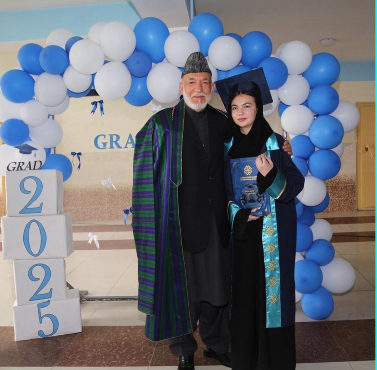 HabibKhanT's tweet photo. I congratulate former President Karzai and his family on Malalai’s school graduation, and admire that he keeps his kids in Afghanistan, unlike many leaders. But it’s tragic that his daughter, like millions of Afghan girls, can’t pursue higher education under Taliban rule. https://t.co/gfyGrYd1hu