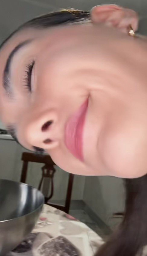 Some people will always throw hate at Zeudi just because she outshined every single one of them. Because she was the checkmate they didn’t see coming.
One by one.
The ones who placed bets on her failure.
The ones who spent hours -daily, weekly- defaming her, erasing her,