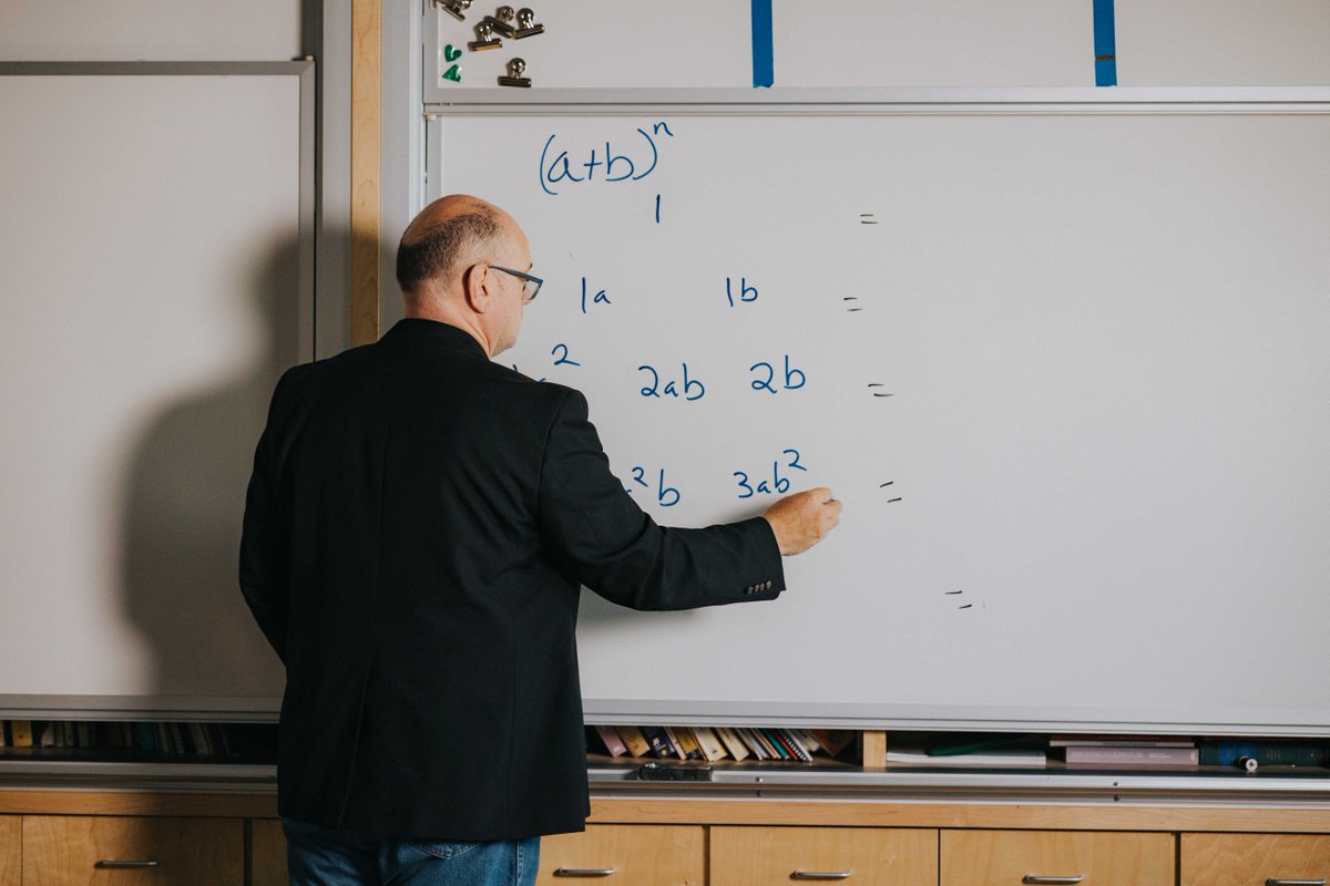 SaskTeachersFed's tweet photo. In Dec 2023, the STF Bulletin featured math teacher &amp; artist John Fleming, who found a way to turn math concepts into works of art.

They created 4 large-scale paintings that represent everything from two-digit multiplication to Pascal’s triangle.

More: https://t.co/aOvrEPh3CC https://t.co/mhDUi6go8R