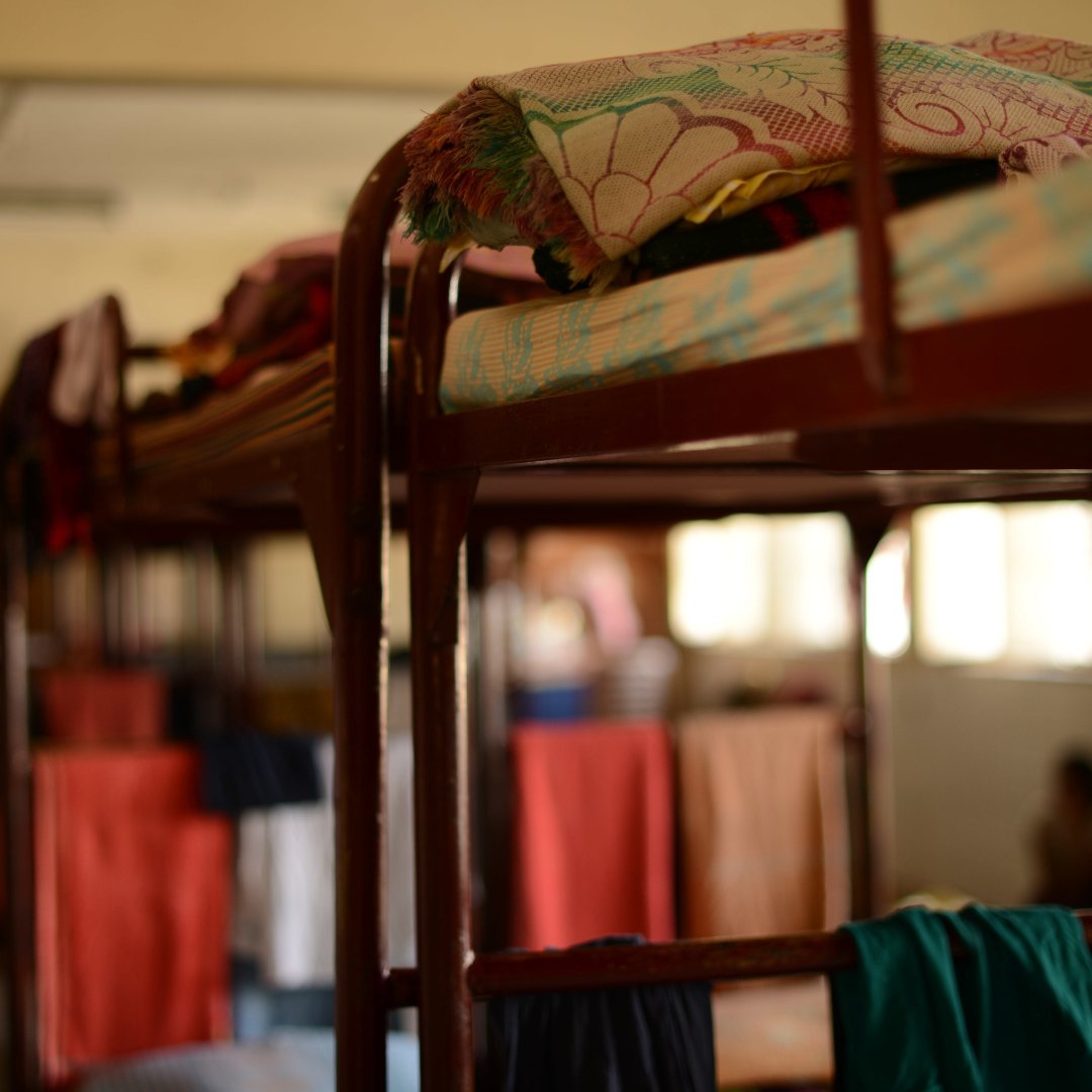 La trata no tiene un día libre, y nosotros tampoco. Únete a la lucha. Cada minuto, vidas son explotadas en silencio. Pero juntos, podemos hacer más ruido.