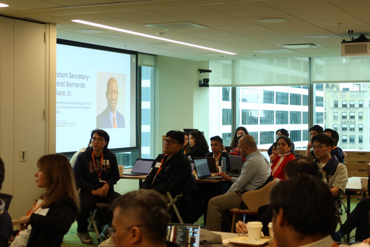 UN OICT (@un_oict) on Twitter photo 🌍#RebootTheEarth hit NYC today at <a href="/salesforce/">Salesforce</a>, part of a 7-city global tour empowering youth to build open source solutions for climate action.
ASG & CITO <a href="/BMarianoJr/">Bernardo Mariano Jr.</a>: "These hackathons are about building tools to protect people and the planet."
🏆Winners announced tomorrow! 🌍#RebootTheEarth hit NYC today at <a href="/salesforce/">Salesforce</a>, part of a 7-city global tour empowering youth to build open source solutions for climate action.
ASG & CITO <a href="/BMarianoJr/">Bernardo Mariano Jr.</a>: "These hackathons are about building tools to protect people and the planet."
🏆Winners announced tomorrow!