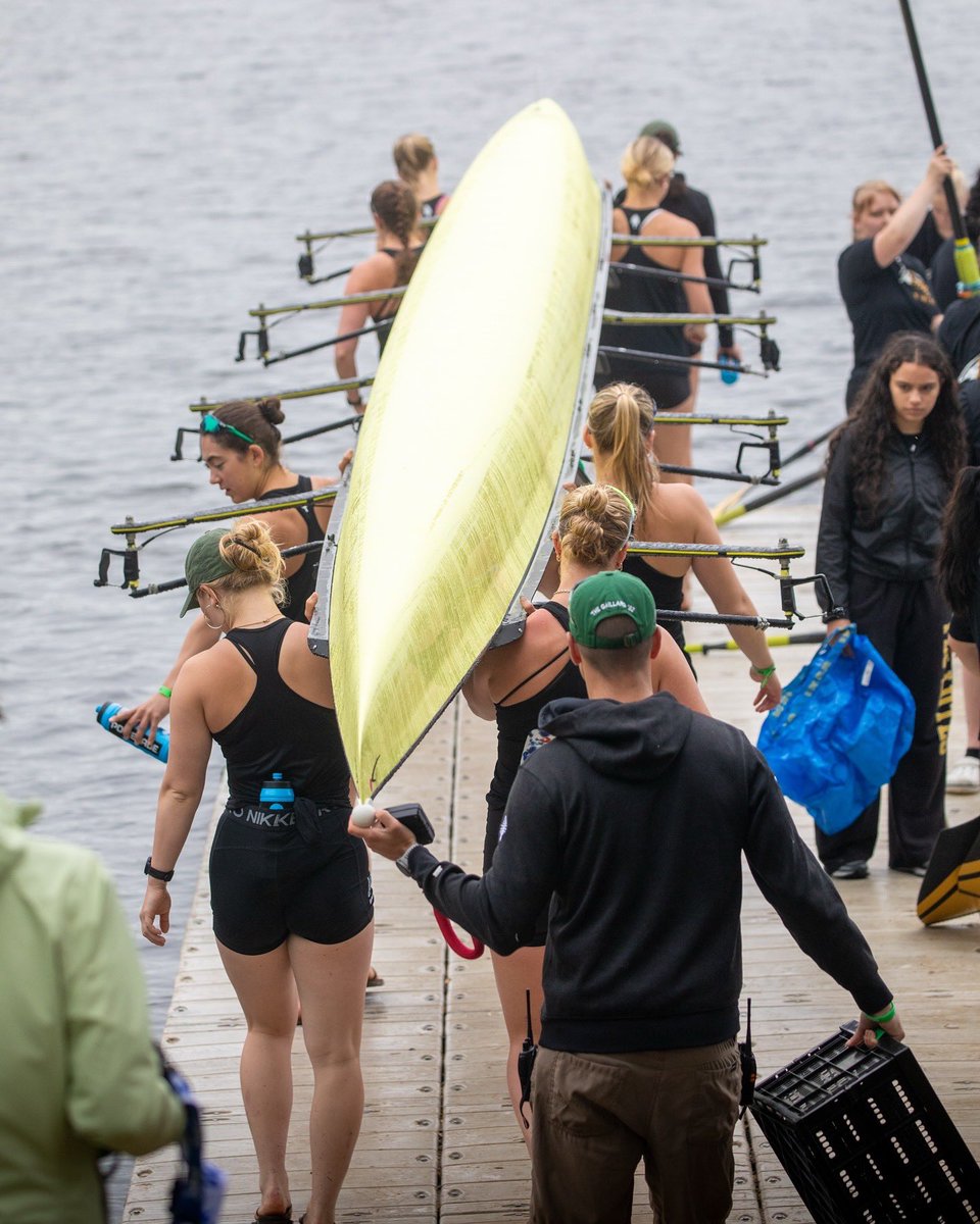 DartmouthWRow's tweet image. Last row before NCAAs ✅
#GoBigGreen | #TheWoods🌲