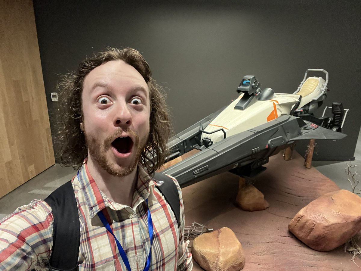 incredibly excited to announce that I was recently invited to Bungie HQ to capture early gameplay of the new Destiny 2 expansion!!!

it is SO nice to feel welcomed and invited into a game's creator community, and feel like they value my presence there.

vids june 3rd!! <3