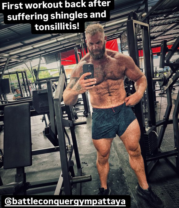 Watch Oz (Naughtiest Gay Bear on OF) 😈's leaked NSFW photo on TwXstars