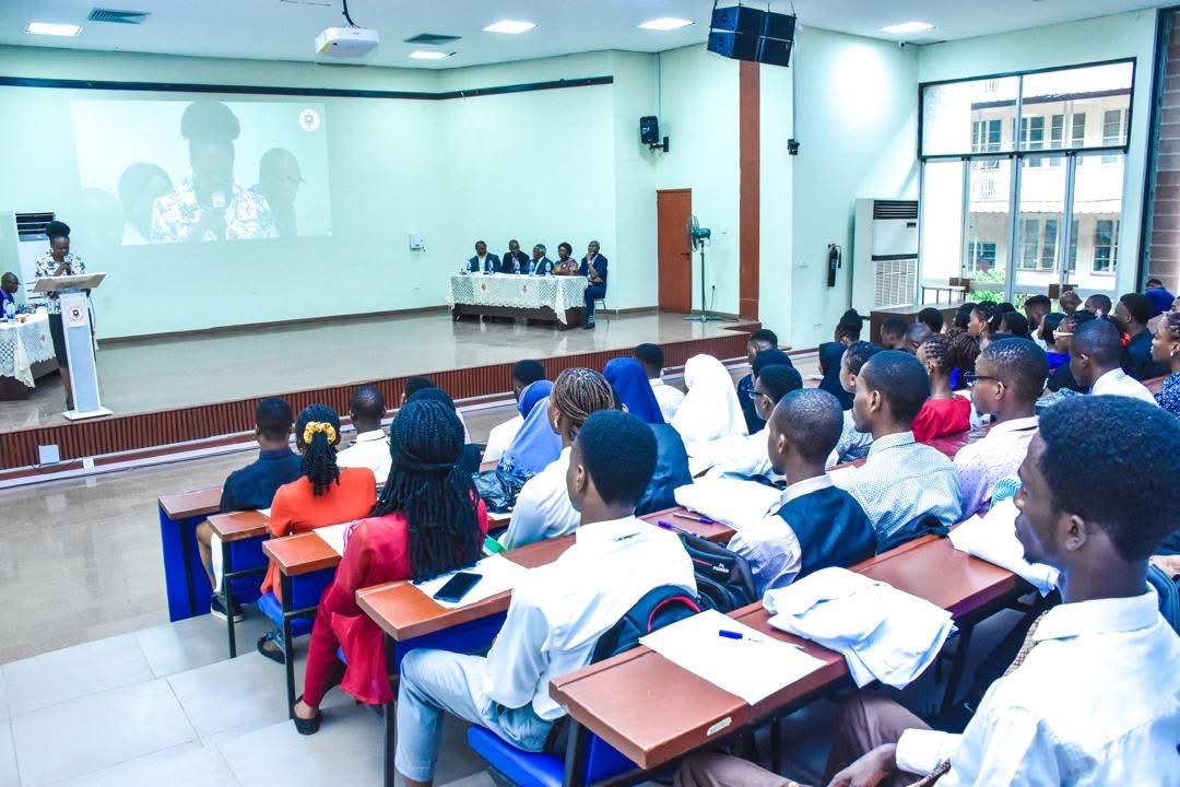 ibadanmedicine's tweet image. Welcome to Clinical School, dear Mavericks.

Quote this tweet with your favourite moments or pictures from the White Coat Ceremony. let’s relive the joy together!
