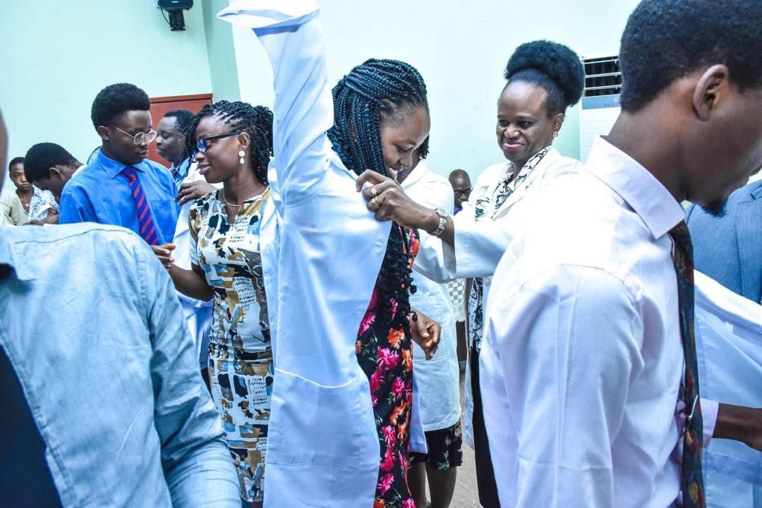ibadanmedicine's tweet image. Welcome to Clinical School, dear Mavericks.

Quote this tweet with your favourite moments or pictures from the White Coat Ceremony. let’s relive the joy together!