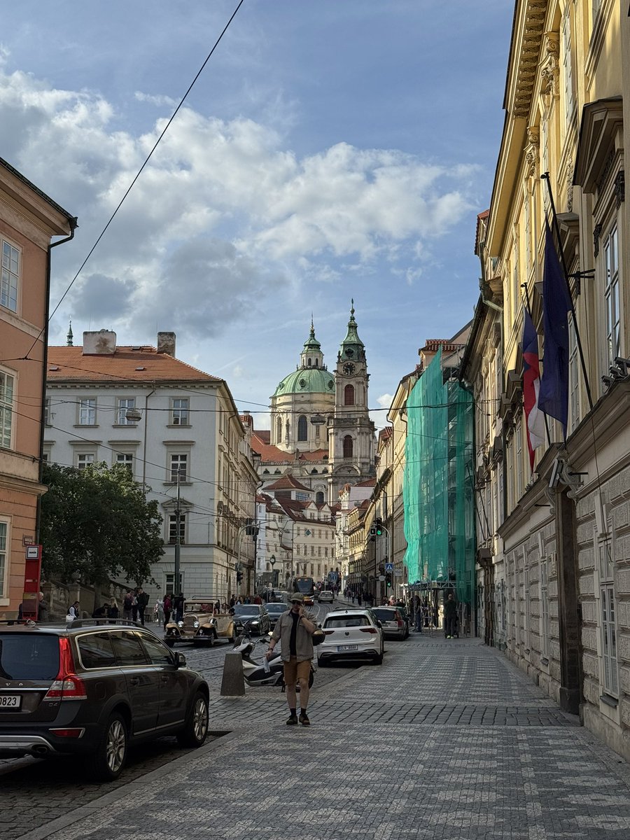 Hecki  tweet media