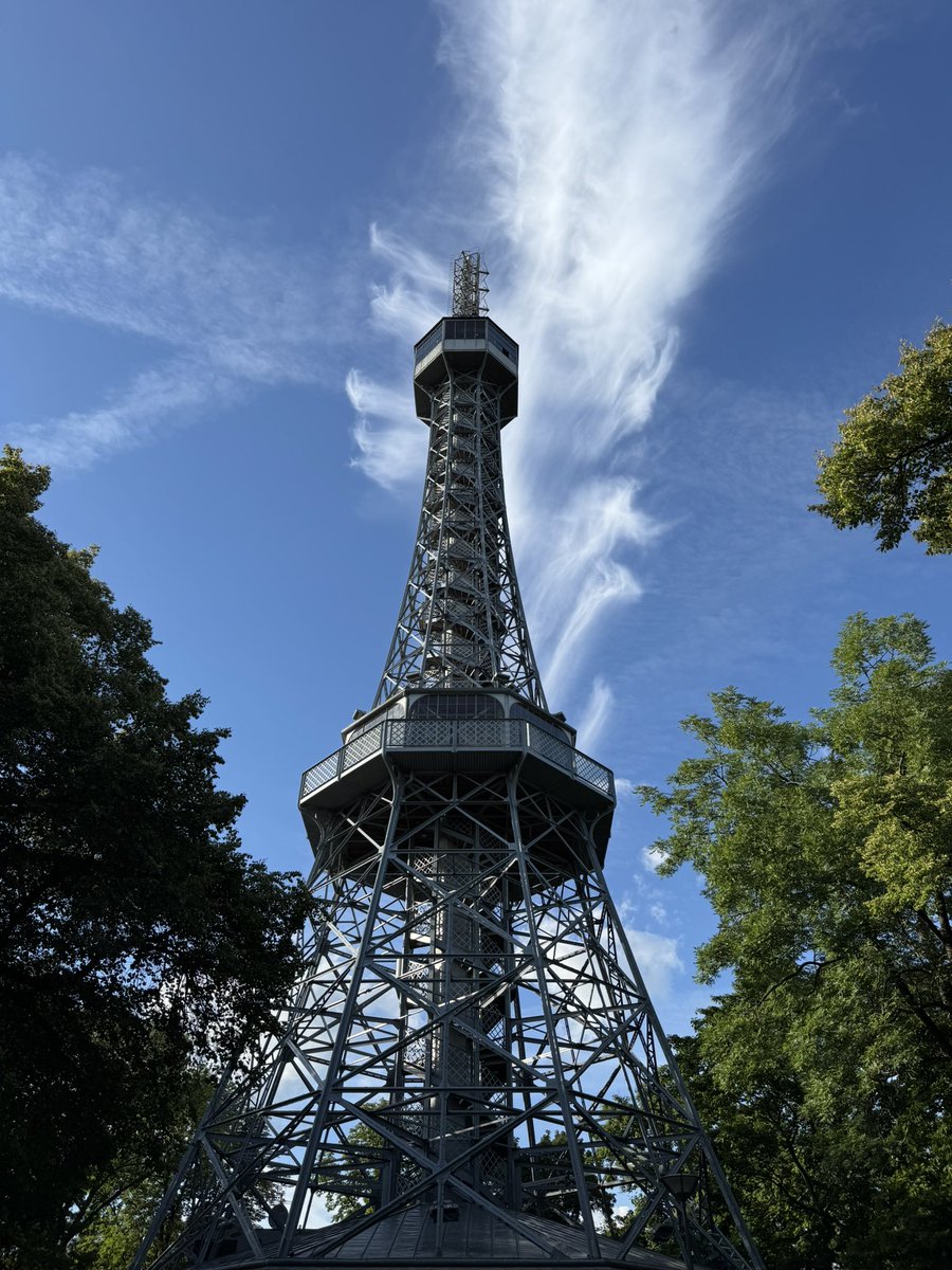 Hecki  tweet media