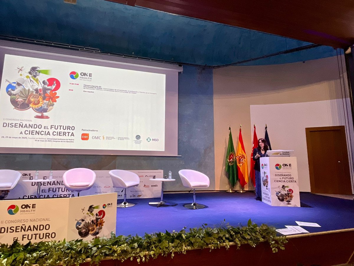 AnaRadMo's tweet image. Encantada de participar en la entrega de premios y clausura del II Congreso de la @Plat_OneHealth en @UAM_Medicina! Colaboración, integración y talento como base. 
¡Enhorabuena a los premiados!                  @INIA_es
@IMDEA_Agua
@unicomplutense
#unidaddesalud @AndaluciaJunta
