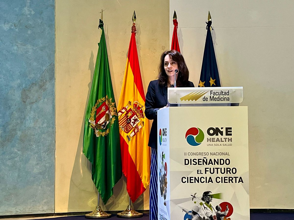 AnaRadMo's tweet image. Encantada de participar en la entrega de premios y clausura del II Congreso de la @Plat_OneHealth en @UAM_Medicina! Colaboración, integración y talento como base. 
¡Enhorabuena a los premiados!                  @INIA_es
@IMDEA_Agua
@unicomplutense
#unidaddesalud @AndaluciaJunta