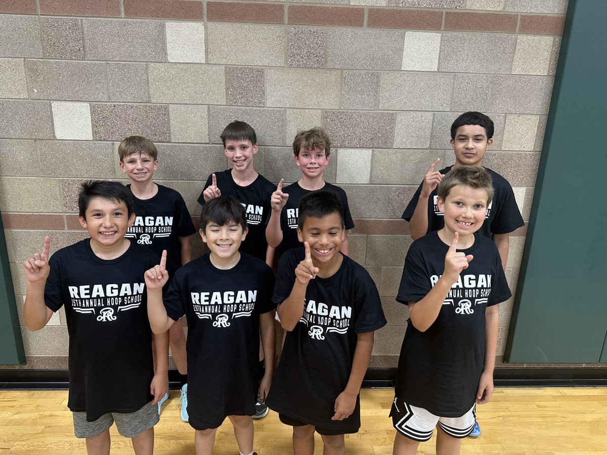 15th Annual Reagan Hoop School - Session 2 finished up TOURNAMENT DAY with a terrific championship game! Help us congratulate our Session 2 Champions!
🐍🏀
4:1