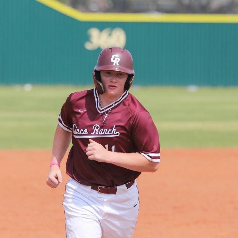 Davis Lee tweet media