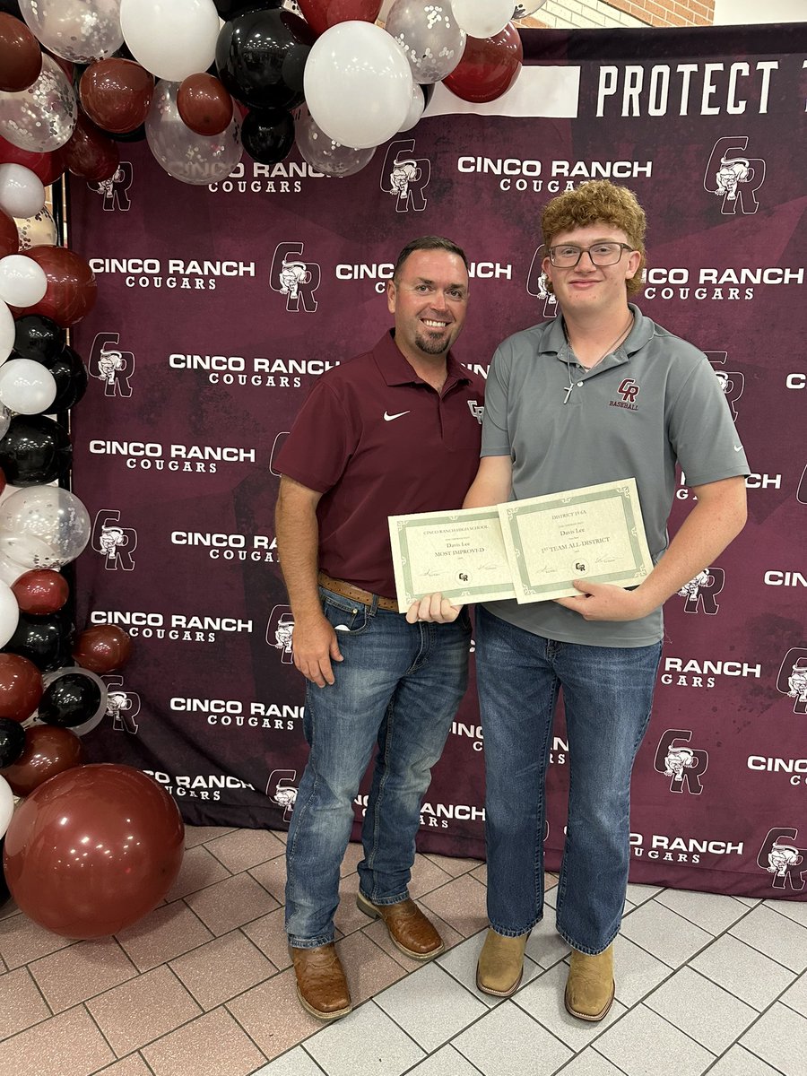 Davis Lee tweet media