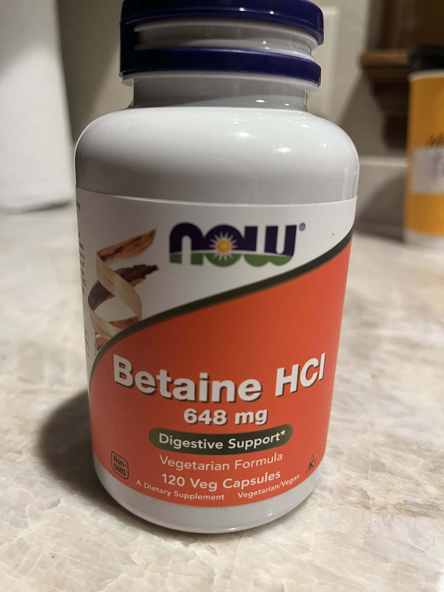 Johnson 参议员分享治愈他多年胃食道反流症的营养补充剂：每粒648毫克甜菜碱盐酸。

https://x.com/SenRonJohnson/status/1928154836639351141...