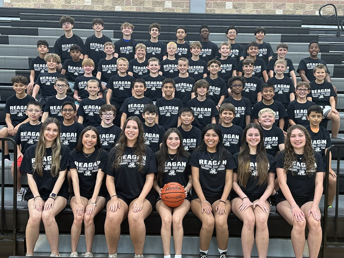 The 15th Annual Reagan Hoop School is in the books!  Special thanks to all the parents &amp; families that made this year’s camp our biggest &amp; best ever! Over 140 campers total - all worked hard &amp; had fun! 
See you in a gym soon!
🐍🏀
4:1