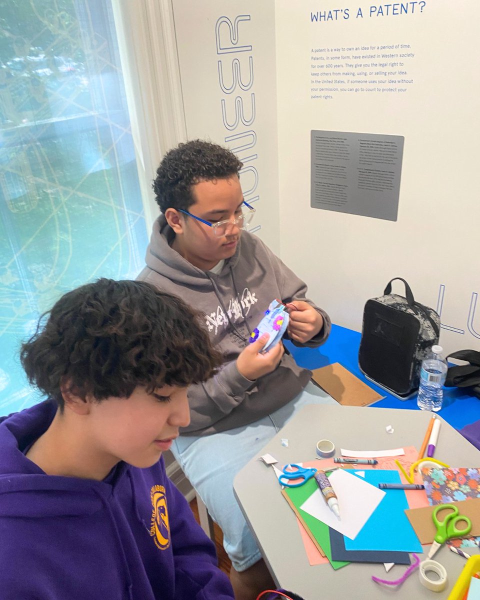 LatimerHouse's tweet image. We love seeing innovation in action at the Lewis Latimer House! From building simple circuits to designing creative inventions, our STEAM programs invite students to think critically, solve problems, and explore their own potential as inventors and creators💡
#LewisLatimerHouse