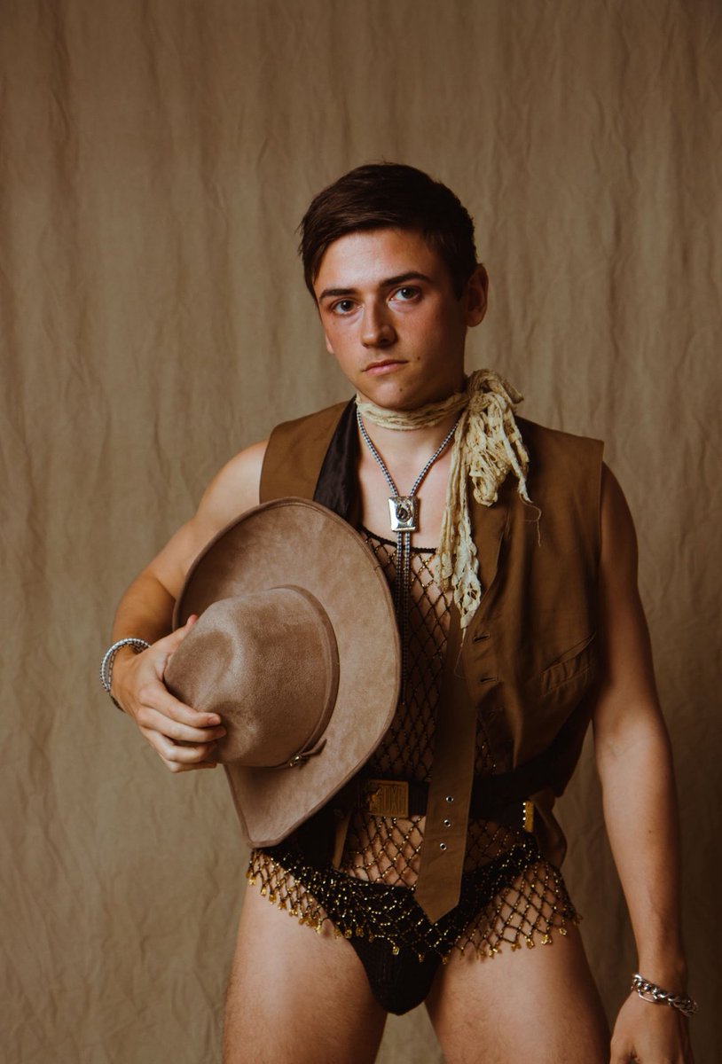 ride it like a cowboy
run you outta town boy