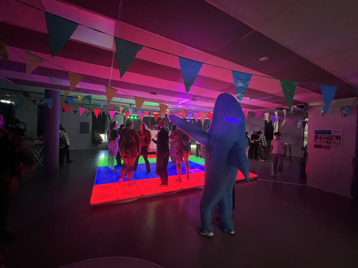 Ons Goed-Fout Schoolfeest💛Ben jij er -als bevoegd- leerkracht ook bij? Wij komen graag in contact met power groepsleerkrachten! #💛kijk op de website van ⁦<a href="/onderwijsspec/">DeOnderwijssp'en</a>⁩ 
💛of app/bel 0681492644