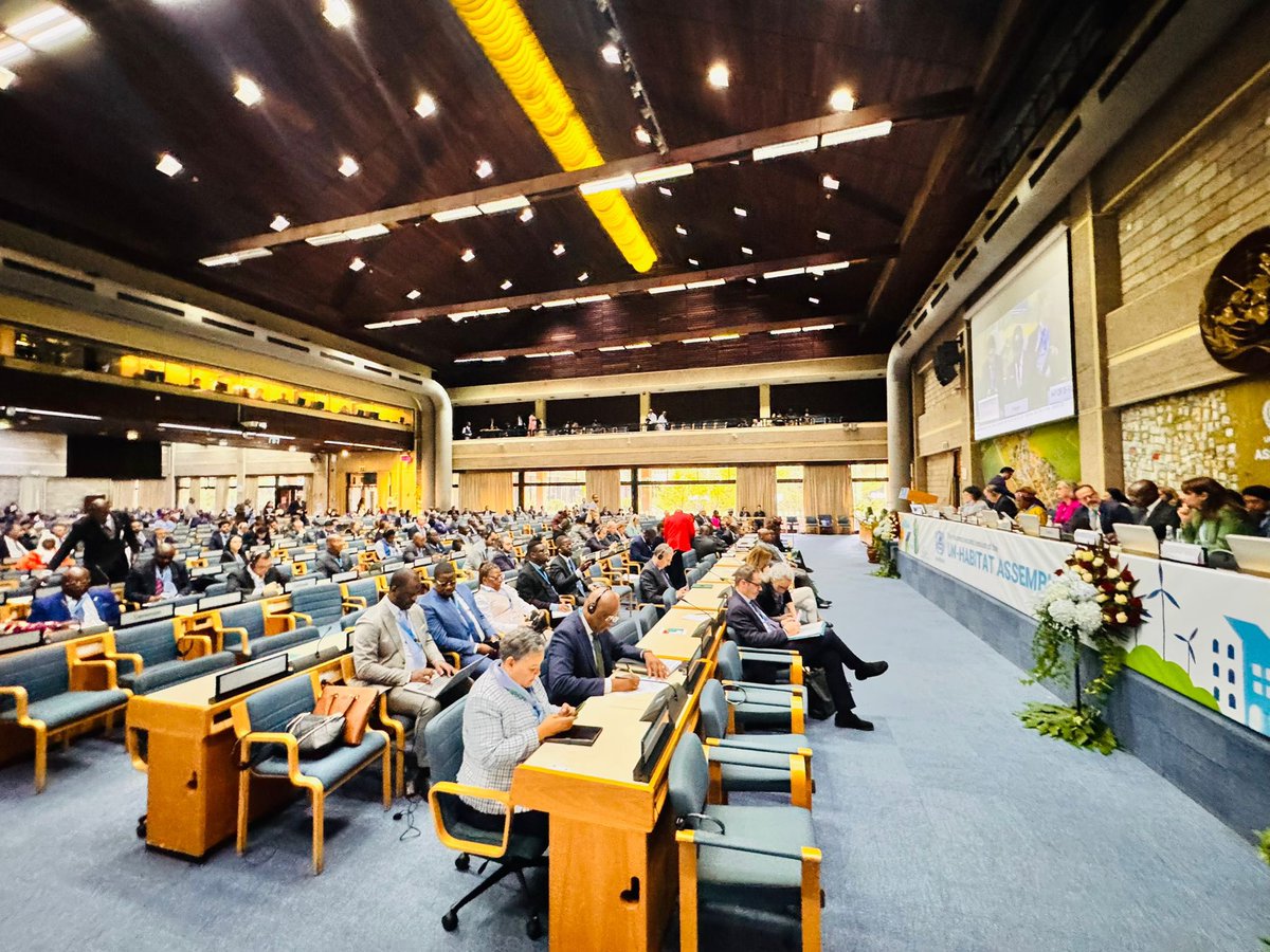 Thani Mohamed-Soilihi (@tmohamedsoilihi) on Twitter photo #HabitatPourTous | De Nairobi à Paris, le dialogue entre la France 🇫🇷, le Kenya 🇰🇪 et <a href="/UNHABITAT/">UN-Habitat</a> favorise l’accès à des logements décents, durables et dignes 🏙️.
À l’occasion de la 2ème assemblée d’ONU habitat, je suis venu porter la voix de la France cet après-midi pour #HabitatPourTous | De Nairobi à Paris, le dialogue entre la France 🇫🇷, le Kenya 🇰🇪 et <a href="/UNHABITAT/">UN-Habitat</a> favorise l’accès à des logements décents, durables et dignes 🏙️.
À l’occasion de la 2ème assemblée d’ONU habitat, je suis venu porter la voix de la France cet après-midi pour