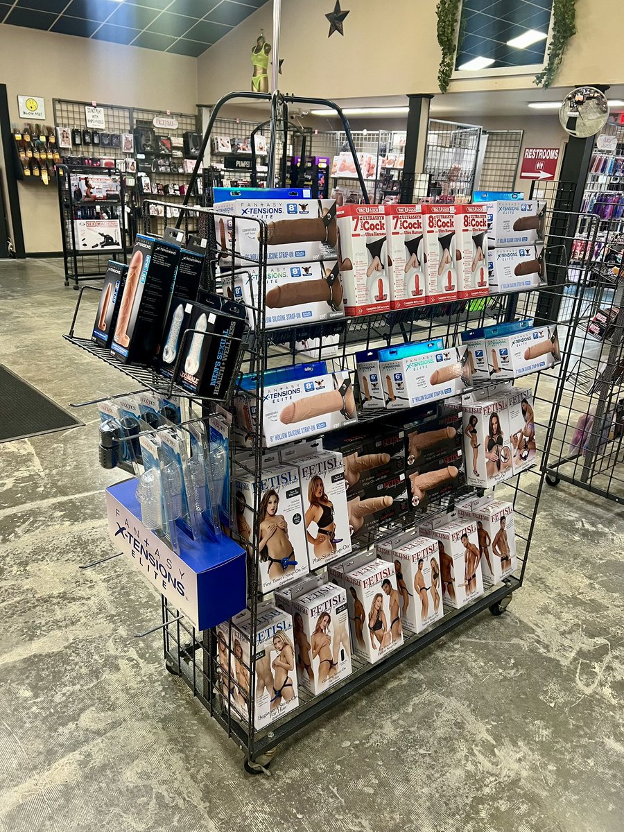 adultworld423's tweet photo. ❤️‍🔥There’s something sexy for everyone to try! Stop by and explore your pleasure!❤️‍🔥
#pleasureoverload #sextoys #jackrabbit #calexotics #docjohnson #femmefun #couplesplay #Couplelife #singles #midweekmotivation #midweektreat #thursdayvibes https://t.co/QoKL8ONTih