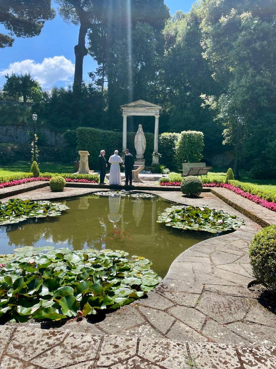 Cindy Wooden (@cindy_wooden) on Twitter photo #PopeLeoXIV in the gardens at Castel Gandolfo with Cardinal Fabio Baggio and Fr Manuel Dorantes <a href="/TweetingPriest/">Father Manuel Dorantes</a> . Photo from <a href="/HolySeePress/">Holy See Press Office</a> #PopeLeoXIV in the gardens at Castel Gandolfo with Cardinal Fabio Baggio and Fr Manuel Dorantes <a href="/TweetingPriest/">Father Manuel Dorantes</a> . Photo from <a href="/HolySeePress/">Holy See Press Office</a>