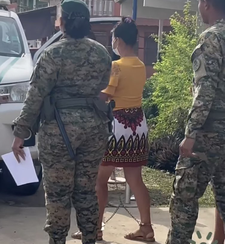 Dice Mulino que los que protestan fomentan la !lucha de clases! Y le preguntó; si mandar a Genaro a La joya, reprimir con violencia las manifestaciones y encadenar a mujeres indígenas de manos y pie no es una forma de propiciar la “lucha de clases”