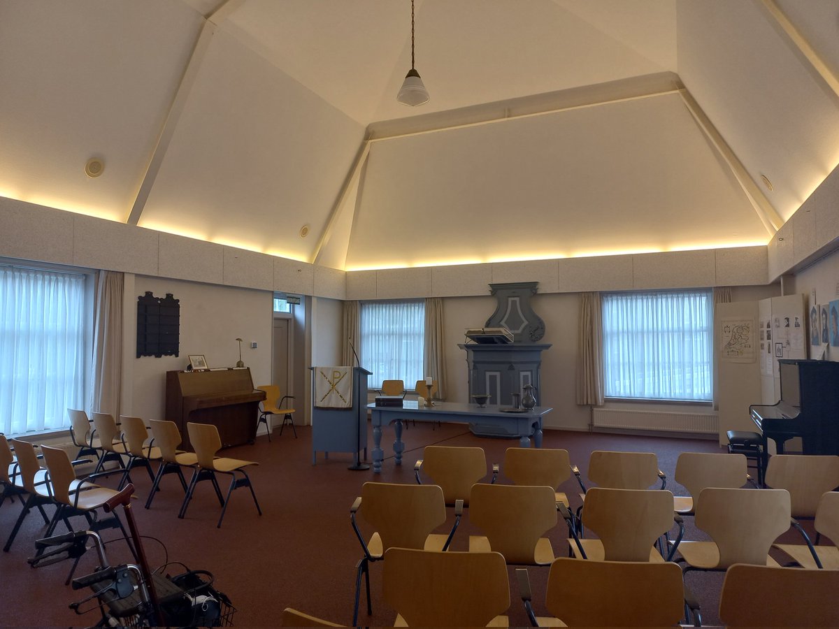 Foto's van vandaag, de excursie en ontmoeting van de doopsgezinden. Deze keer vanuit Bolsward naar Witmarsum, Pingjum, Makkum en Harlingen.