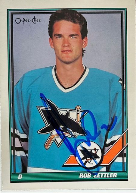 kane_autograph's tweet photo. Rob Zettler โ NHL Defenseman๐ฌ Returned in 138 days๐ Fun Fact: Zettler played over 500 NHL games and later became an assistant coach for the Tampa Bay Lightning during their 2020 Stanley Cup win. #ttm #ttmhockey https://t.co/ENITqiFyxW