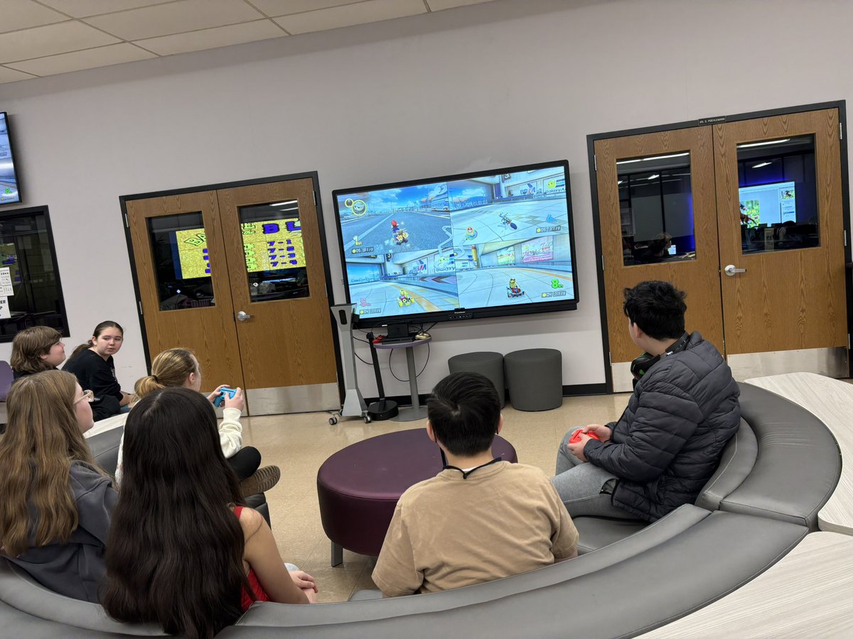 Salk Unified had the best time this year pairing up with so many teams and learning from some of the best! 💜🥎🏀🎮  
Thanks to everyone who helps make Salk an inclusive school! 
#SalkStrong
<a href="/SEPTAOldBridge/">SEPTA of Old Bridge</a> <a href="/OB_Dougherty/">Christine Dougherty</a>