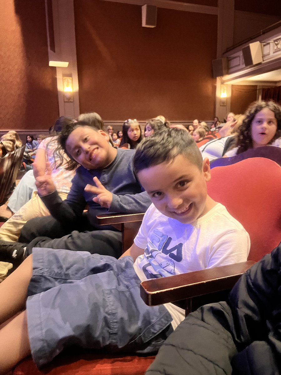 We loved seeing Don’t Let the Pidgeon Drive the Bus at the <a href="/WHBPACArtsEd/">WHBPACArtsEd</a>   We had so much fun! <a href="/HamptonBaysES/">Hampton Bays ES</a> #WeAreHB