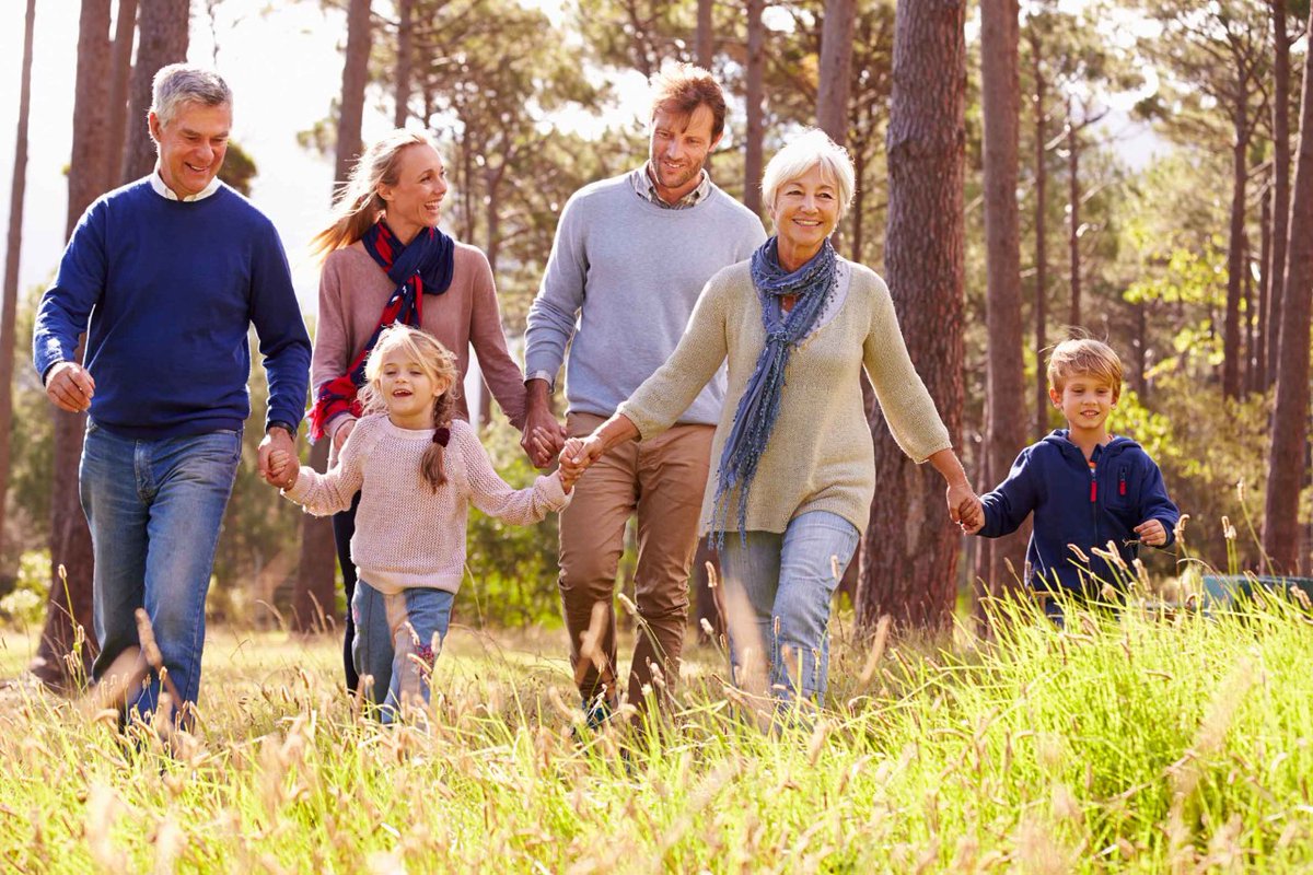 Today and tomorrow, we celebrate the Jubilee of Families, Children, Grandparents, and the Elderly. The jubilee recognises the important roles played by the families in our communities  Let us pray for families in our Diocese and give thanks for the gift they are to our community.
