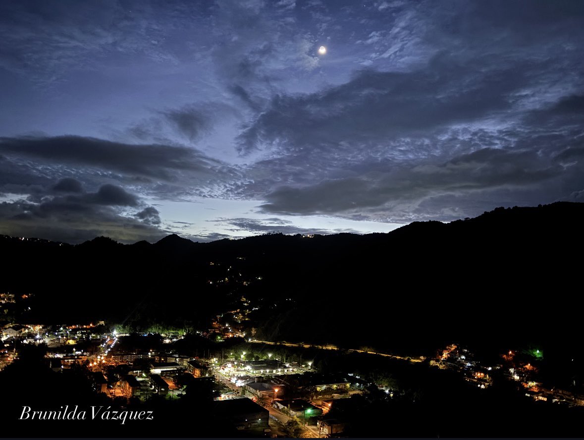 VazquezBrunilda's tweet image. !!Buenas noches!! @DeborahTiempo @SLopezTiempo @skytrafficpr @YarimCorreaPR @CycloforumsPR