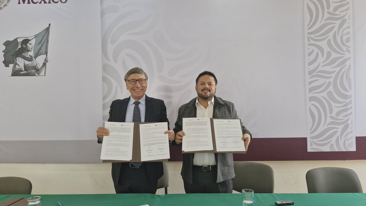 Esta alianza estratégica que hoy celebramos entre <a href="/SECTUR_mx/">SECTUR México</a> y la <a href="/PAgraria/">Procuraduría Agraria</a> busca sumar esfuerzos para trabajar en el fortalecimiento del #TurismoComunitario en ejidos y comunidades.