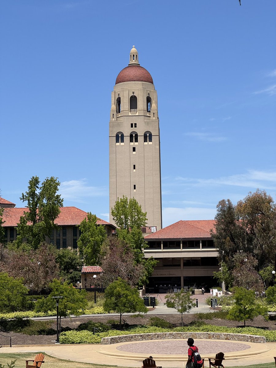 rajan_vaish's tweet image. Back to @Stanford today, to be on the panel centered around how companies are building personalized experiences at scale! It was great to chat about @easel_ai, and thanks to @Stanford Founders and @Unusual_VC for the invite!