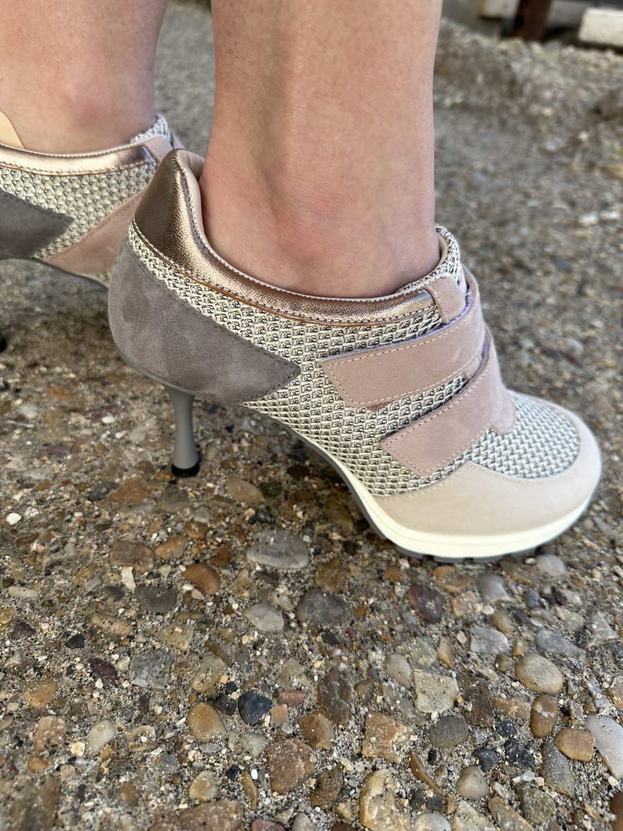 Annual Wine and Words for the Center for Family Literacy  Looking forward to <a href="/JimCuddy/">Jim Cuddy</a> and @marypinkoski