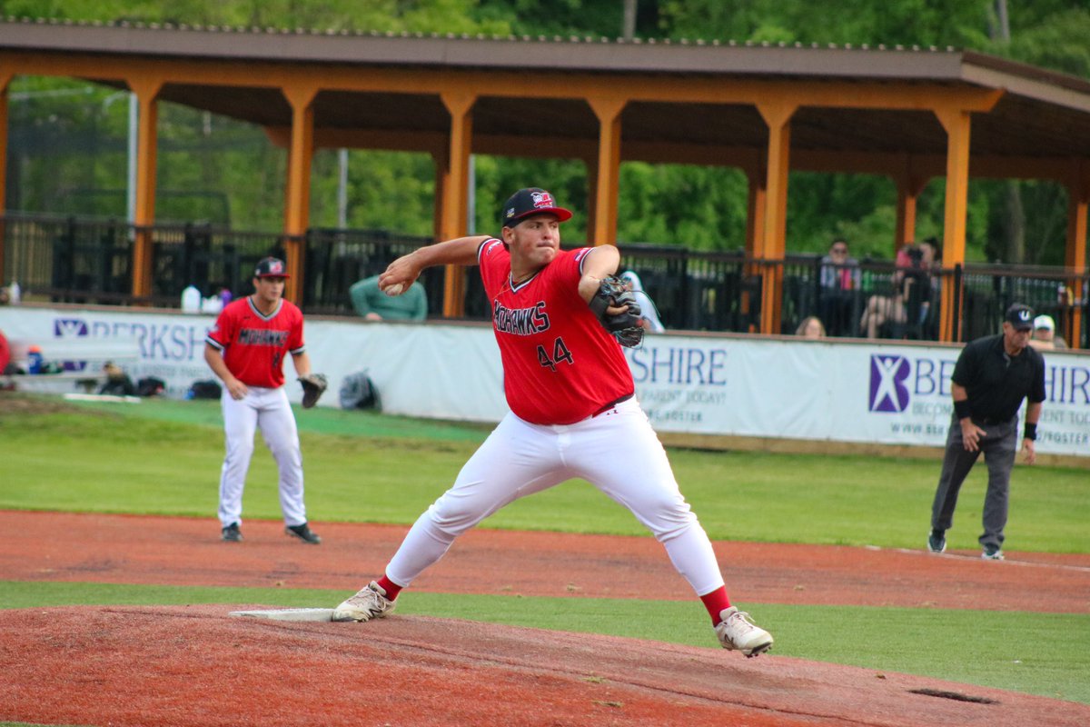James Redick takes over on the mound

Final line for Derek Duval:
3.0IP, 0H, 0R, 0BB, 4K