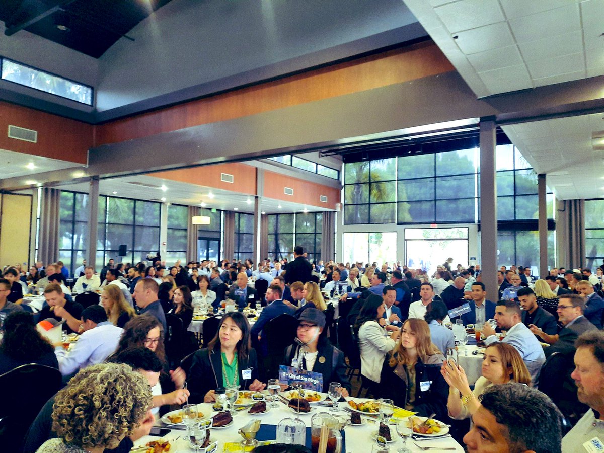 San Diego Mayor Todd Gloria (@mayortoddgloria) on Twitter photo Congratulations to the City teams and projects recognized at this year’s <a href="/APWASanDiego/">APWASanDiego</a> awards—including improvements in #LoganHeights, #OtayMesa, #PointLoma, and more. Special shoutout to Myrna Dayton for her decades of public service and leadership. #Forward #ForAllofUs Congratulations to the City teams and projects recognized at this year’s <a href="/APWASanDiego/">APWASanDiego</a> awards—including improvements in #LoganHeights, #OtayMesa, #PointLoma, and more. Special shoutout to Myrna Dayton for her decades of public service and leadership. #Forward #ForAllofUs