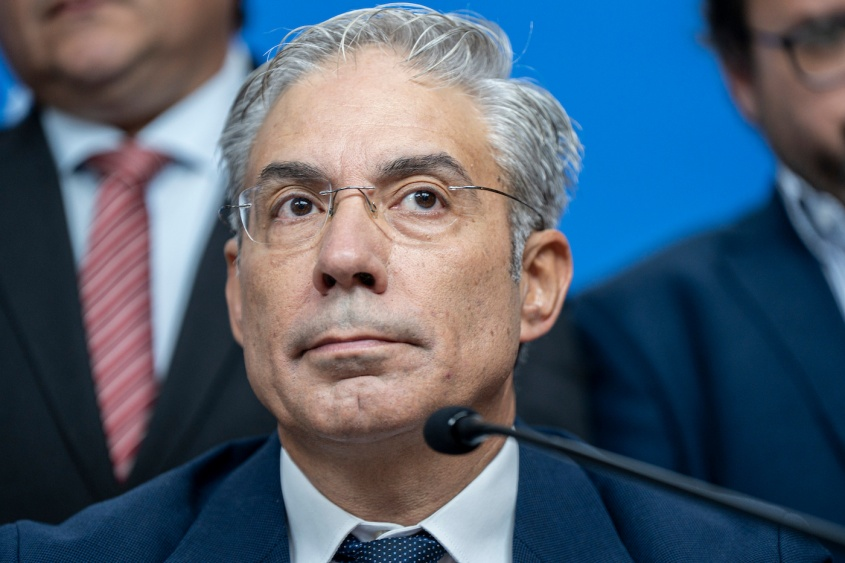 Robert Silva se refirió a la renuncia de Viera en Colonización y dijo que el gobierno "actuó bien, pero fue tardío"
acortar.link/MONyzt