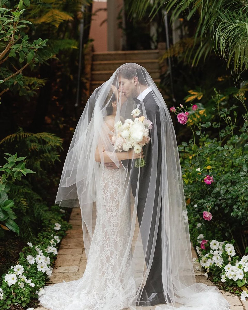 AllyBrooke's tweet image. 5-3-25
ONE FOREVER 
TO THE BEST MOST BEAUTIFUL SPECIAL NIGHT OF OUR WHOLE LIVES 
THAT WE WILL NEVER FORGET