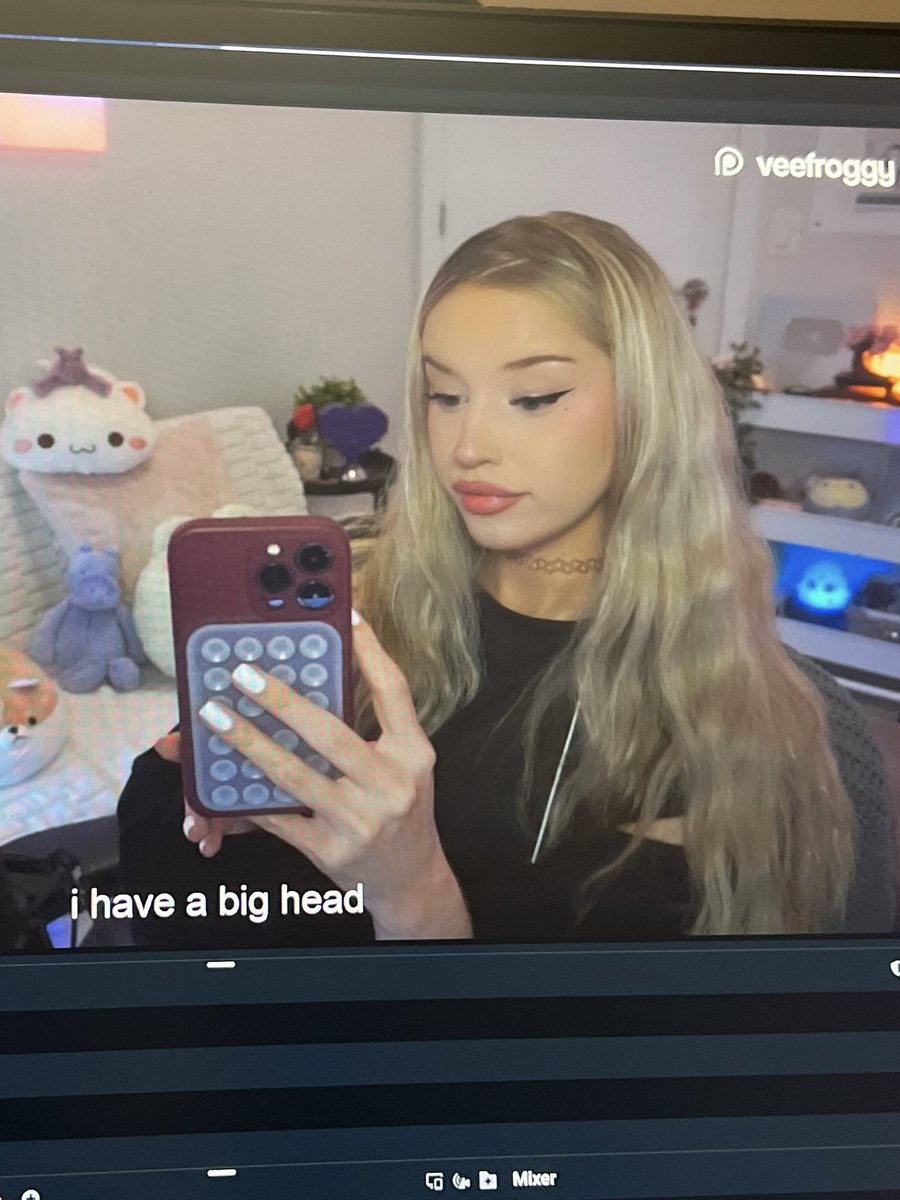 hey chickens 
twitch.tv/veronika