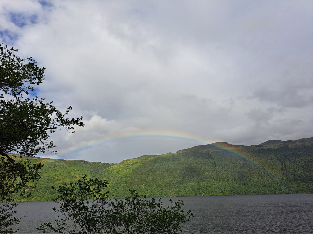 Sunset on Loch Lomond.
Sights like this warm my heart.