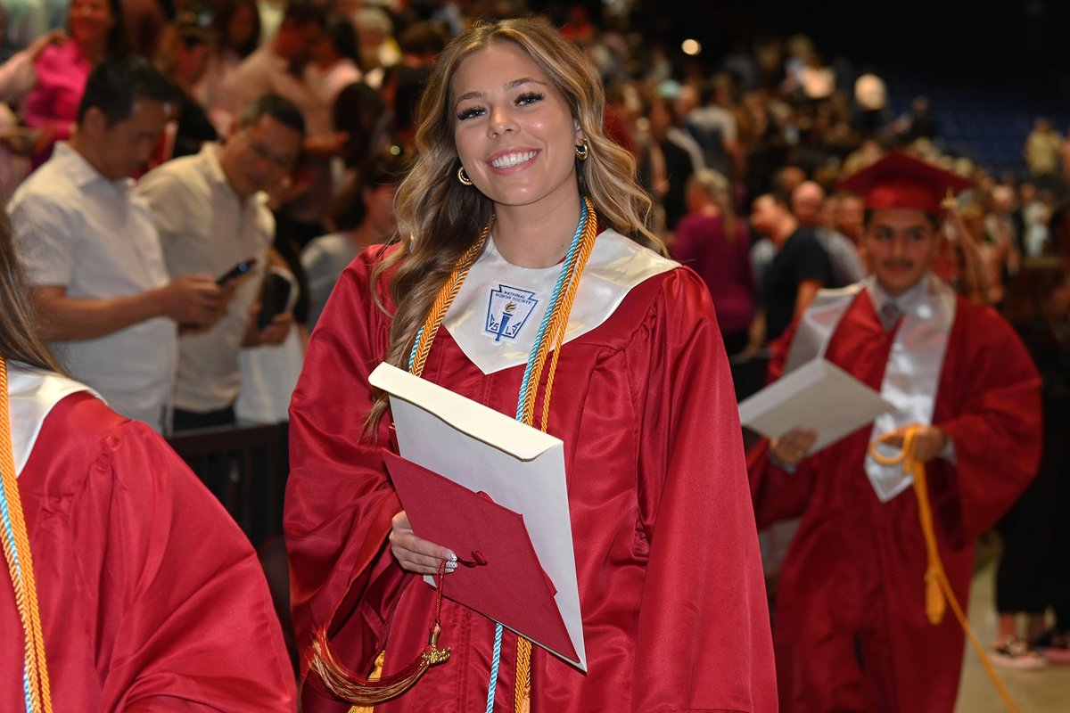 CFISDAbbie's tweet photo. @CyWoods212 @CyFairISD @LloydTurnerJr @BerryCenter "Of Cypress Woods, we'll always be a part!" 

Congratulations to the @CyWoods212 #Classof2025! Once  a Wildcat, always a Wildcat! #CFISDspirit #CyWoodsGrad 🎉🎓 https://t.co/7EhIlJJi2t
