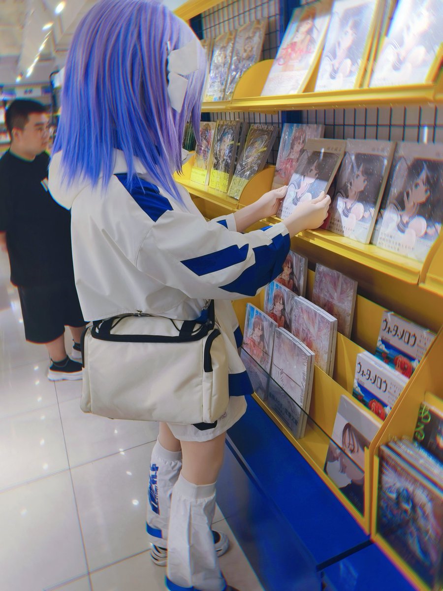 orienszeng's tweet image. 在百联zx
#kigurumi