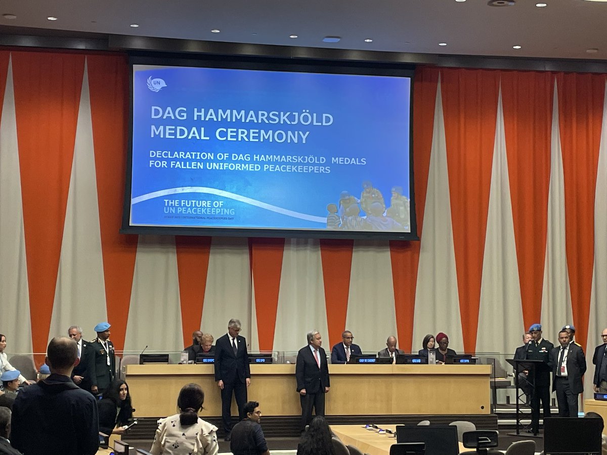 Denmark in UN NY๐ฉ๐ฐ (@denmark_un) on Twitter photo Today, we commemorated the International Day of <a href="/UN/">United Nations</a> Peacekeepers ๐บ๐ณ๐๏ธ
Denmark ๐ฉ๐ฐ joins colleagues in honouring the UN peacekeepers, their efforts and their sacrifices.
Since 1948 more than 50.000 Danish soldiers have been deployed in UN peace operations around the world #PKDay Today, we commemorated the International Day of <a href="/UN/">United Nations</a> Peacekeepers ๐บ๐ณ๐๏ธ
Denmark ๐ฉ๐ฐ joins colleagues in honouring the UN peacekeepers, their efforts and their sacrifices.
Since 1948 more than 50.000 Danish soldiers have been deployed in UN peace operations around the world #PKDay