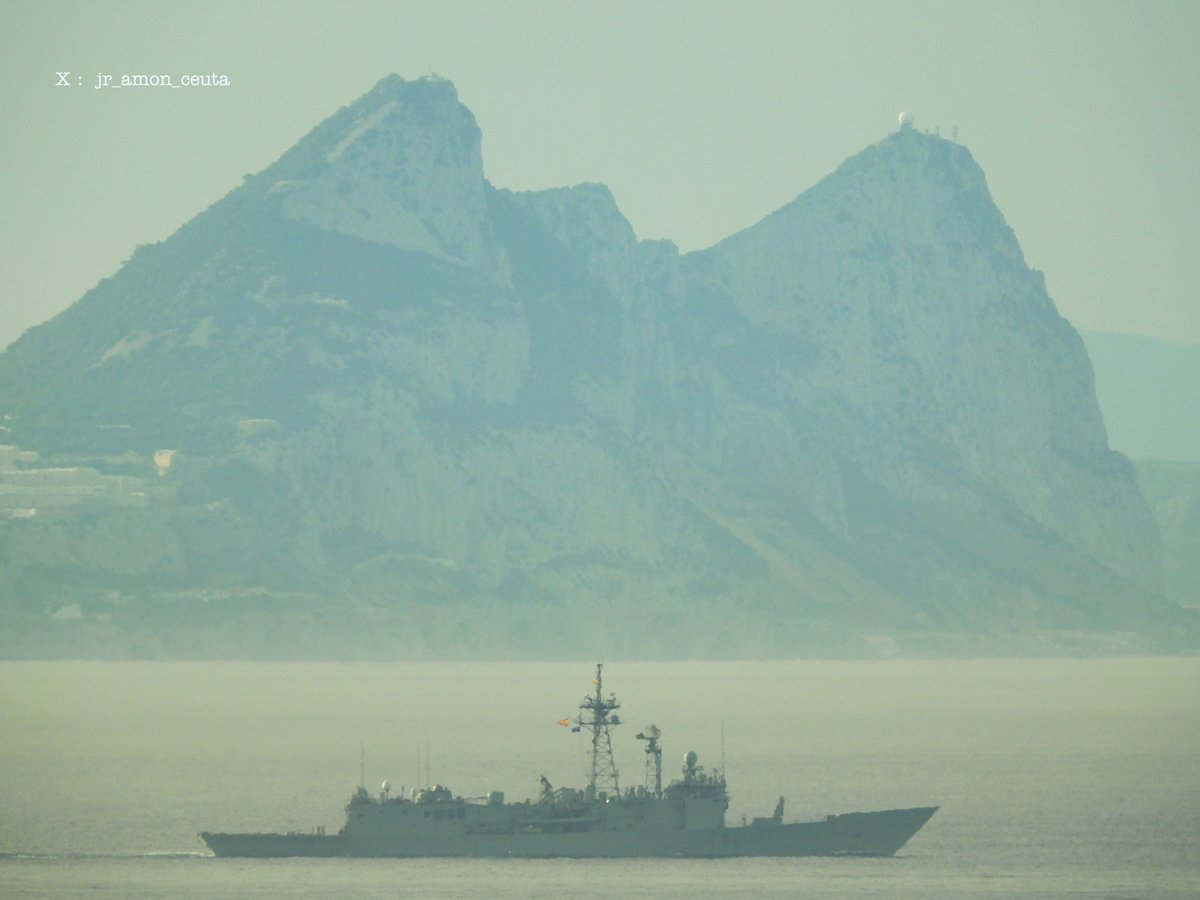 jr_amon_ceuta's tweet photo. Spanish Navy Santa Maria-class ASW frigate ESPS Navarra (F85) eastbound in the Strait of Gibraltar
- May 29, 2029
@WarshipCam #espsnavarro #f85 https://t.co/soPwJHkbok