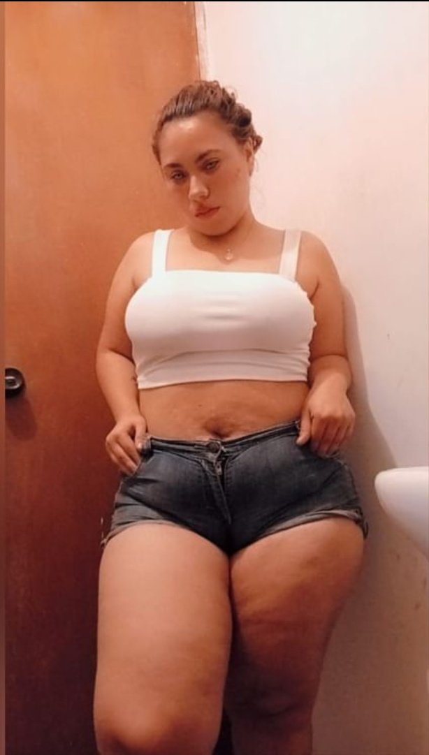 melissa28322's tweet photo. Quien va a querer contenido 😈😈 https://t.co/lhLE4FLpHV