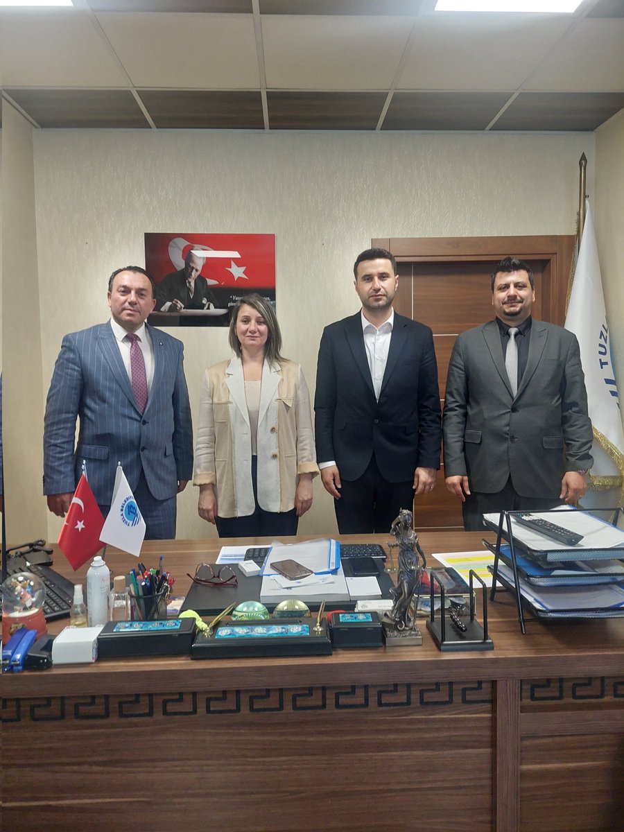 Argedu Eğitim &amp; Tuzla Belediyesi 

Tuzla Belediye Bşk. Yrd. Sn. Sinem Gülenç ve Kültür &amp; Sosyal İşler Müd. Sn. Ferdi Koç ile Dijital Eğitimde öncü ARGEDU'nun öğrencilerimize sunmuş olduğu katkıları paylaştık. Kendilerine misafirperverliklerinden dolayı teşekkürlerimizi sunarız.