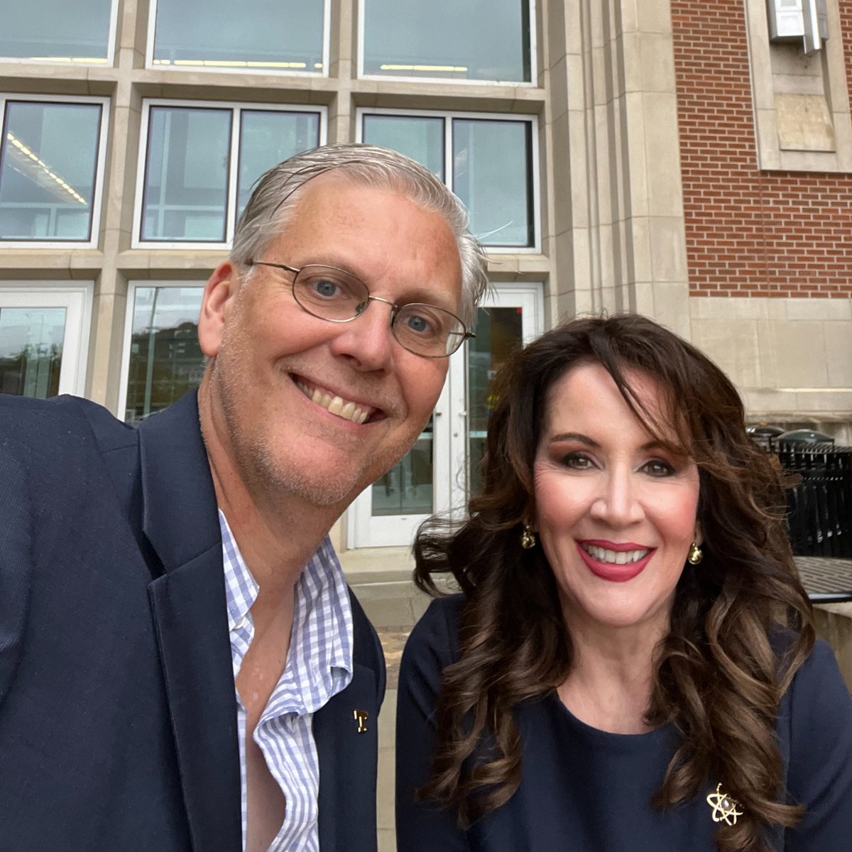 Earlier this week, the NE department hosted Michelle Harstine, CEO of the Congressional Energy Engagement Foundation, in the Zeanah Engineering Complex to showcase our signature facilities for educating the next generation of nuclear engineers to save the world! 🌎