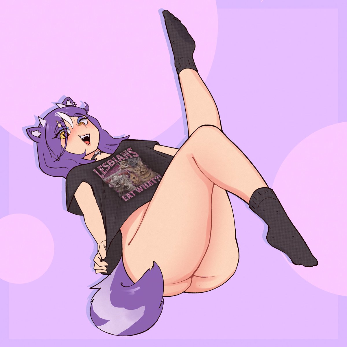 astryca's tweet image. Lesbians eat what?!! run cats run!!!